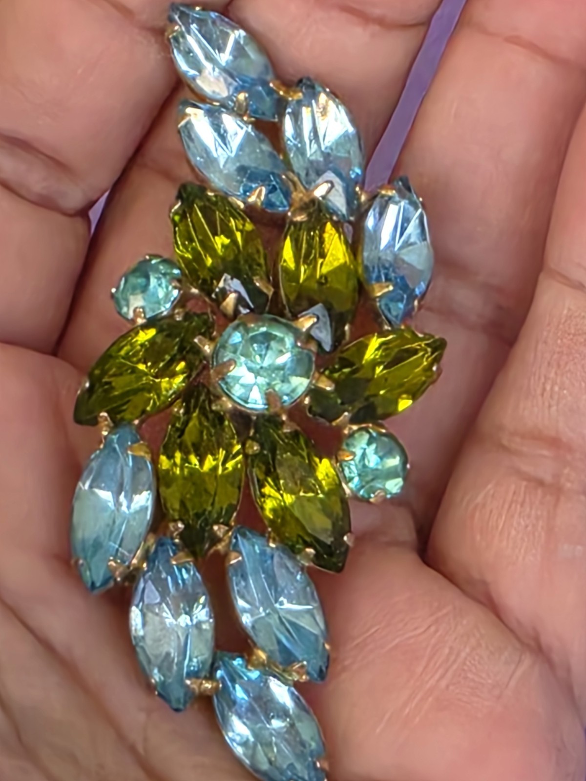 Juliana? Green And Blue Brooch
