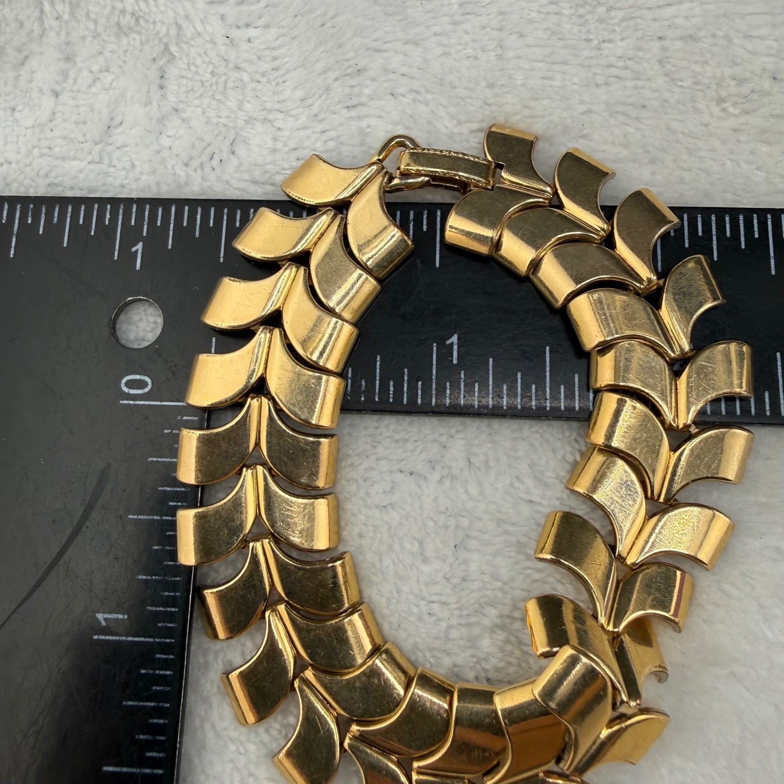 Vintage Sturdy Link Bracelet Gold Filled Chevron Scale Women 6.75in