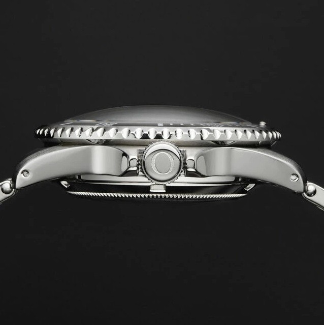 [B1Y] OUTLINE Black Diver 369 Type Automatic Men’s Watch Vintage [g8v]