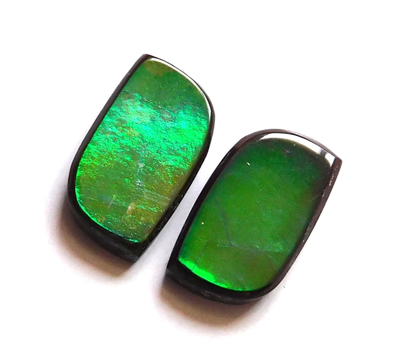 5.05 Cts Natural Ammolite (12.2mmx7mm each) Loose Cabochon Match Pair JK29
