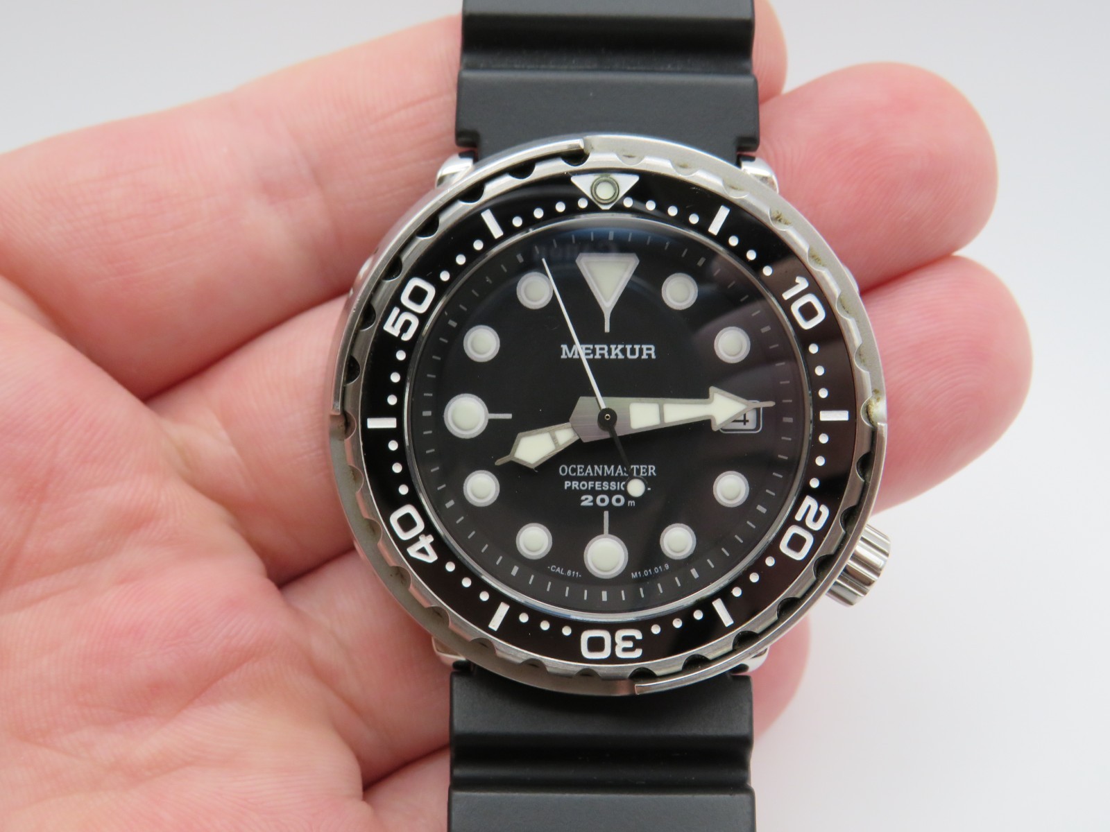 Merkur Oceanmaster Professional 200m Diver men’s automatic wristwatch running