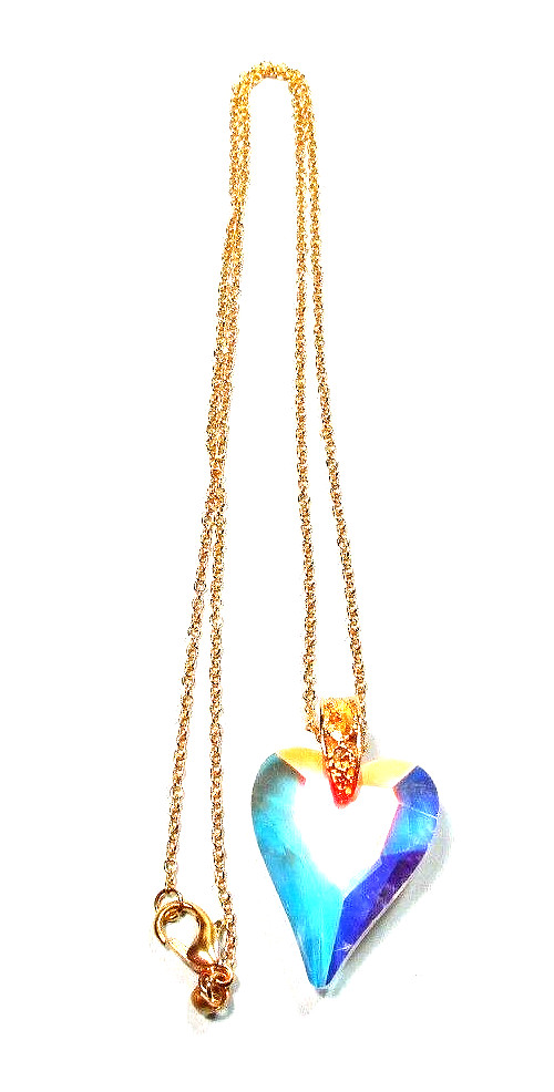 Women’s Clear Crystal Heart Pendant 20″ Gold Tone Chain Necklace – NWOT (#3372)
