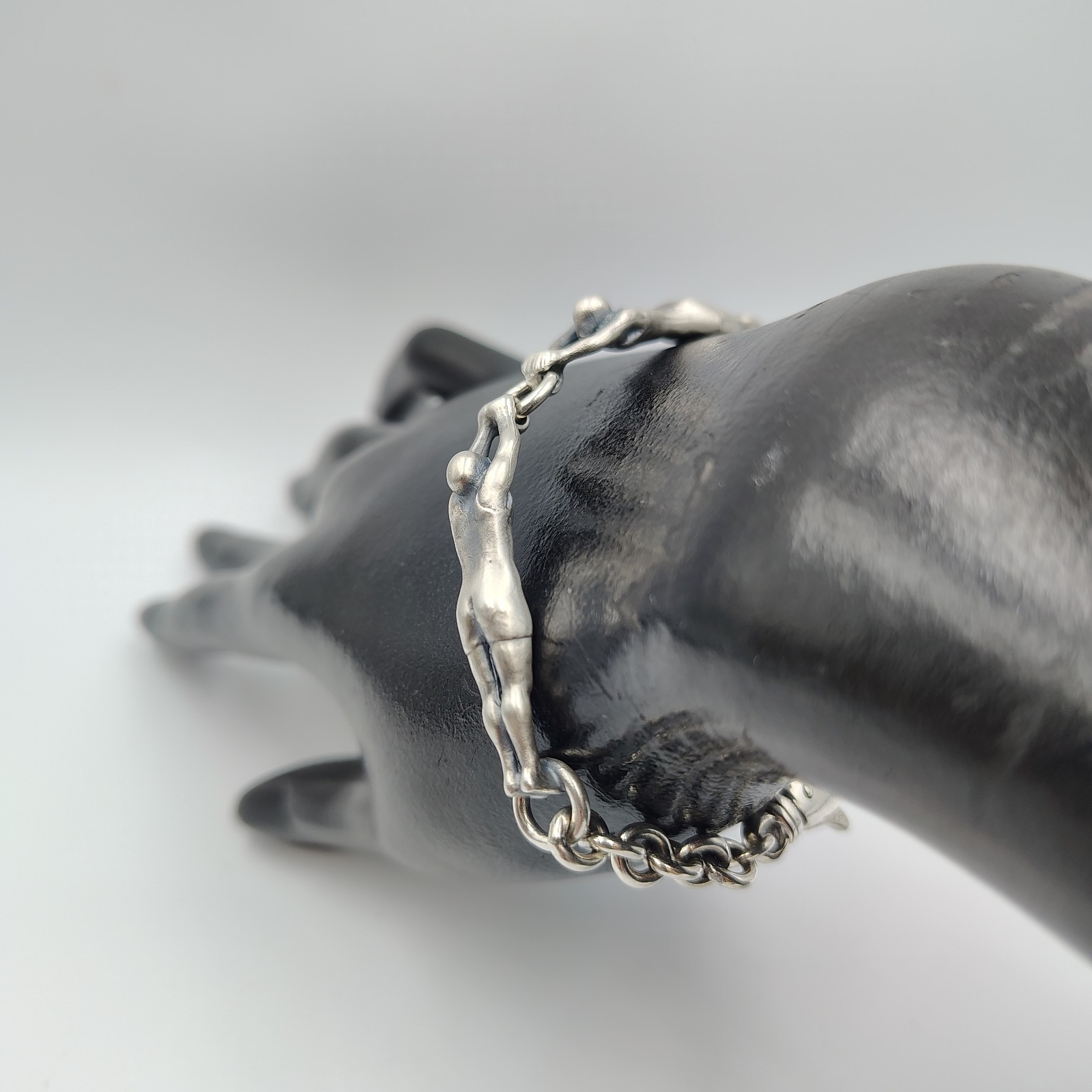 Theo Fennell Alias Acrobat Oxidized Sterling Silver 925 Bracelet 6.25″ £750
