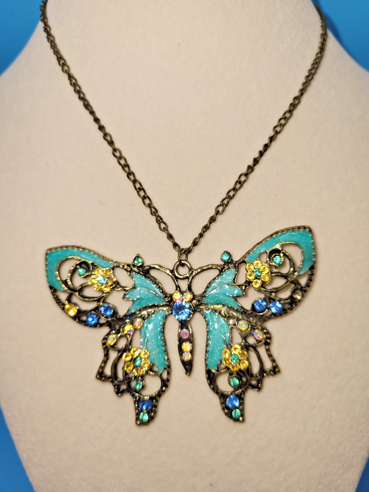 Rhinestone Colorful Big Butterfly Pendant Necklace Women Girls Unique Party Gift