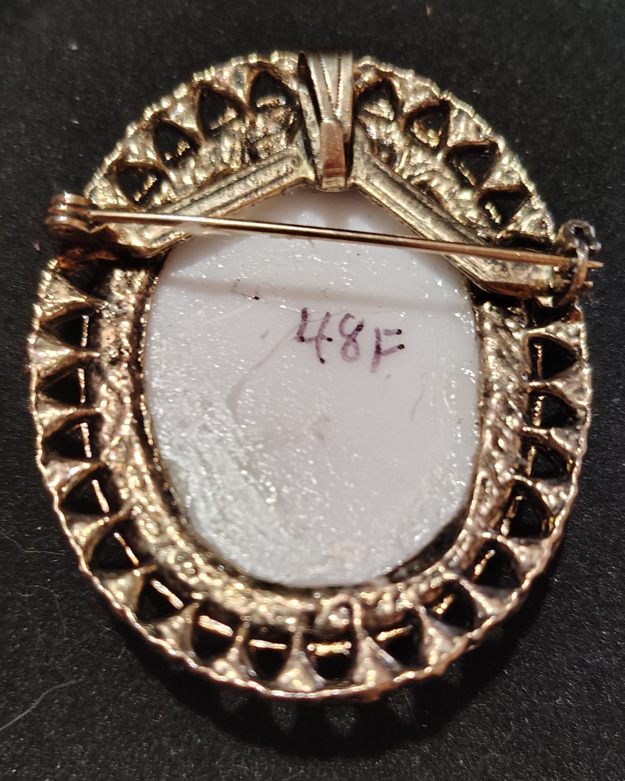 Vintage Style Unmarked PHARAOH Brooch Pendant Egyptian Revival Resin Base Metal