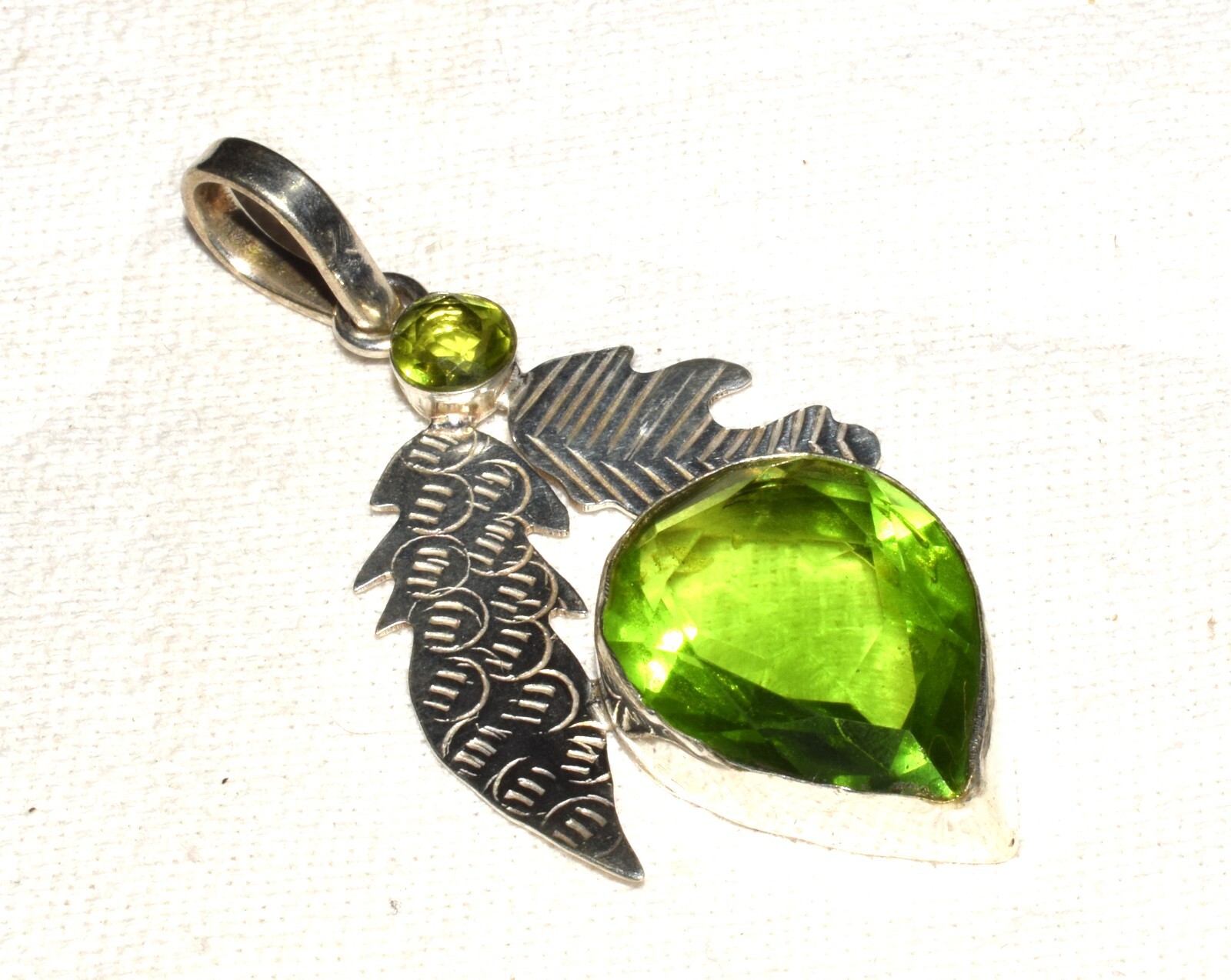 Simulated Peridot Faceted Pear Cut Leaf Design Fashion Jewelry Pendant 2.5″