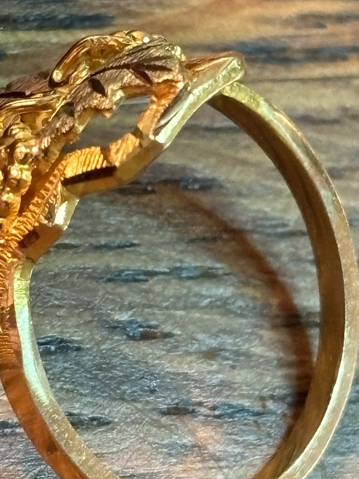 Landstrom’s 10K Solid Gold Black Hills Gold Ring size 7.25