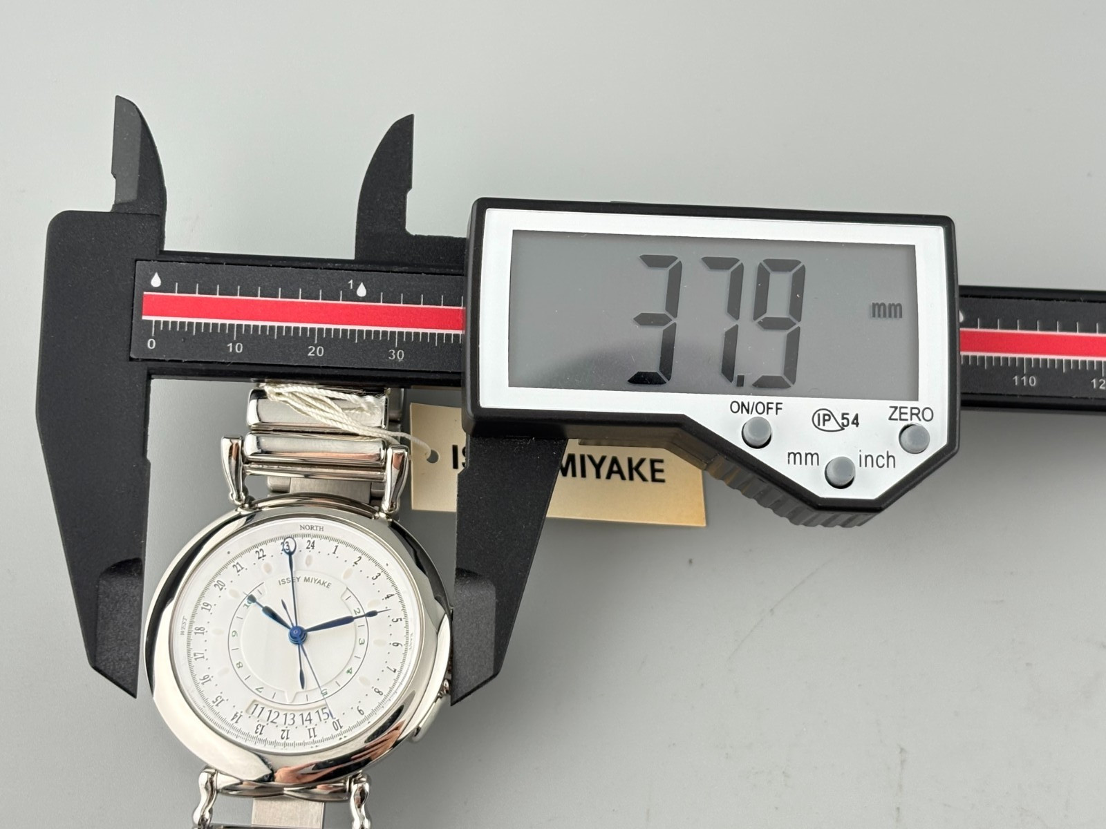 [UNUSED] Seiko Issey Miyake INSETTO SILAA001 Shunji Yamanaka Perpetual Watch