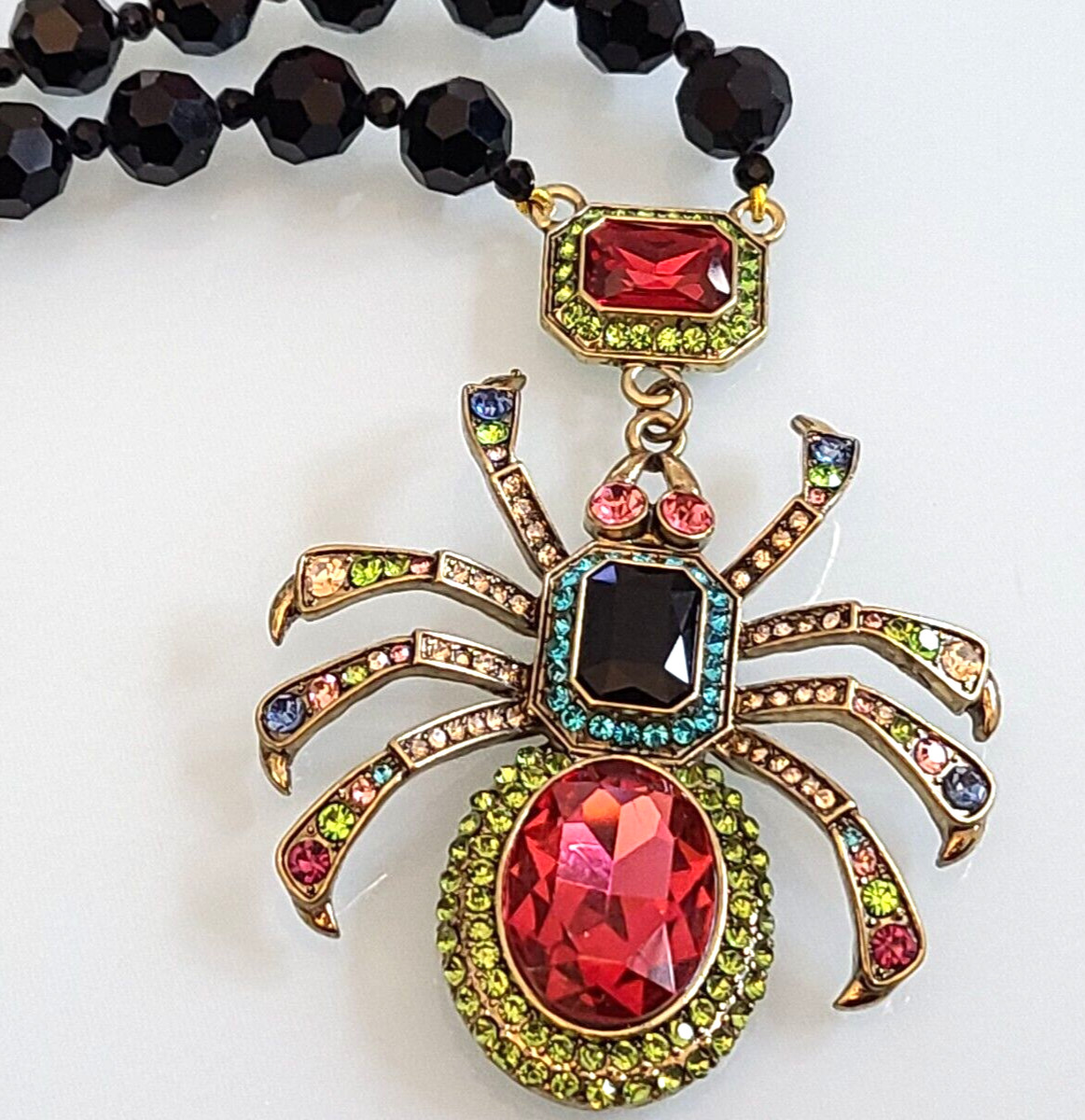 FAB UNSIGNED DESIGNER STYLE MULTICOLOR CRYSTAL SPIDER LONG LEGS DROP NECKLACE
