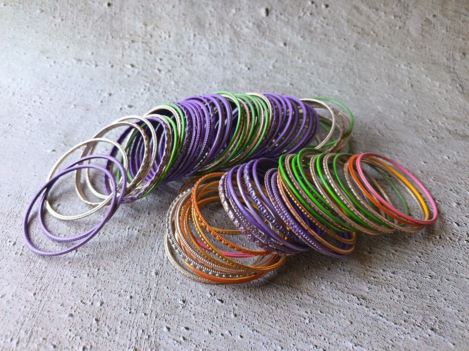 Job Lot of Traditional Indian Wedding Bridal Bangles Approx 80 No. 55-58mm WB-C