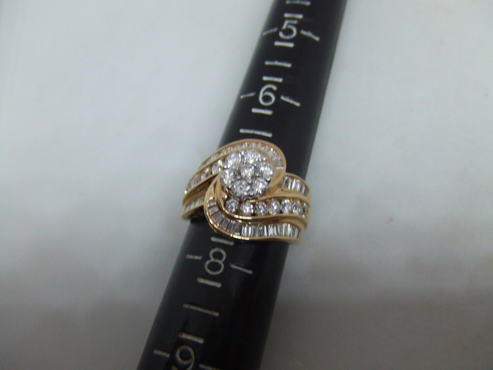 10k y. g. 1.44 ctw diamond cluster ring size 7.25