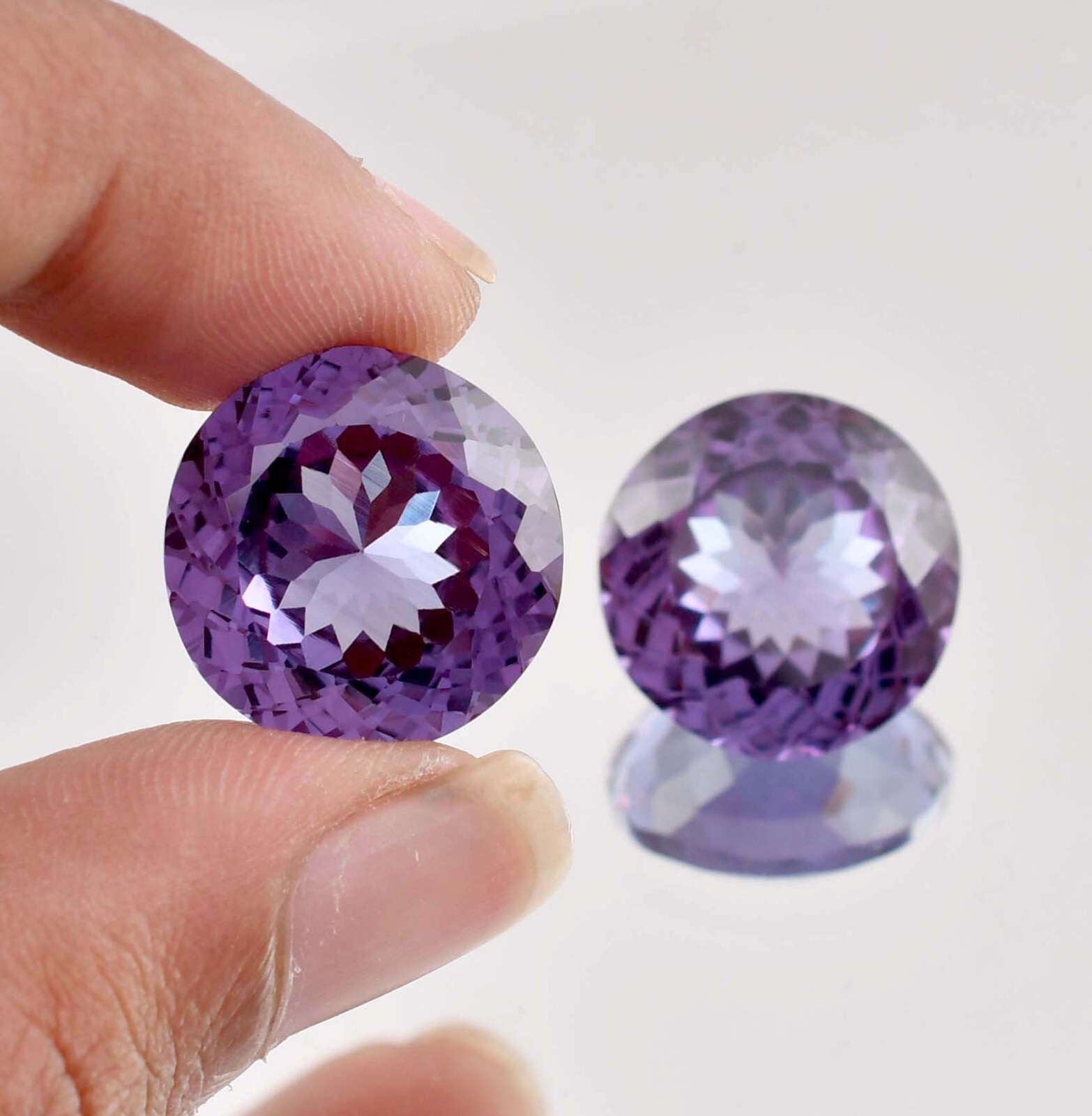 1 Pair 15 x 15 MM Flawless Natural Color Change Alexandrite Gems GIT Certified