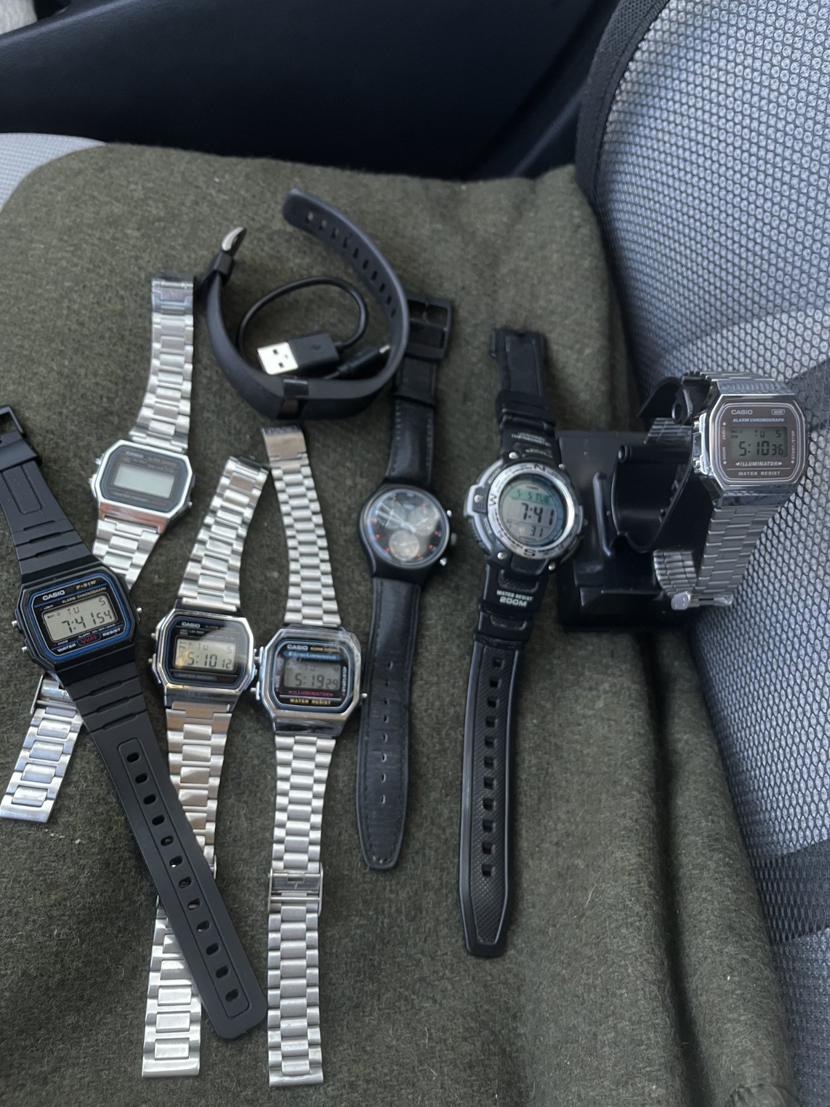 Casio a158, a168, swatch, Pro Trek Triple Sensor Tough Solar, F91W, Fitbit