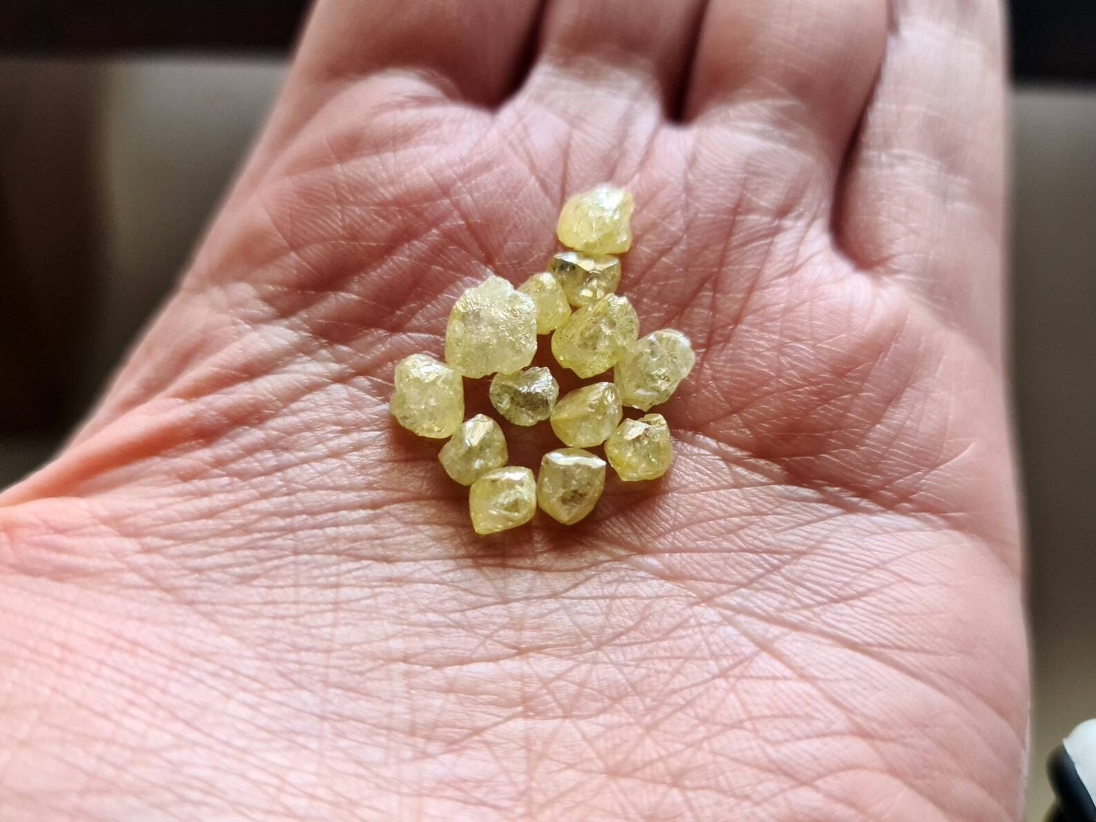 4-6mm Yellow Raw Diamond Crystal Loose Diamond Crystal For Jewelry (1Pc To 5Pc)
