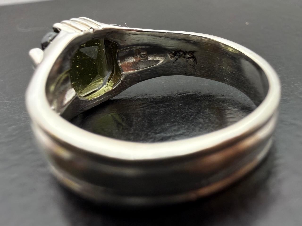2.4 CT METEORITE MOLDAVITE TEKTITE 925 STERLING SILVER MENS RING SZ 9.5, 6.28 GR