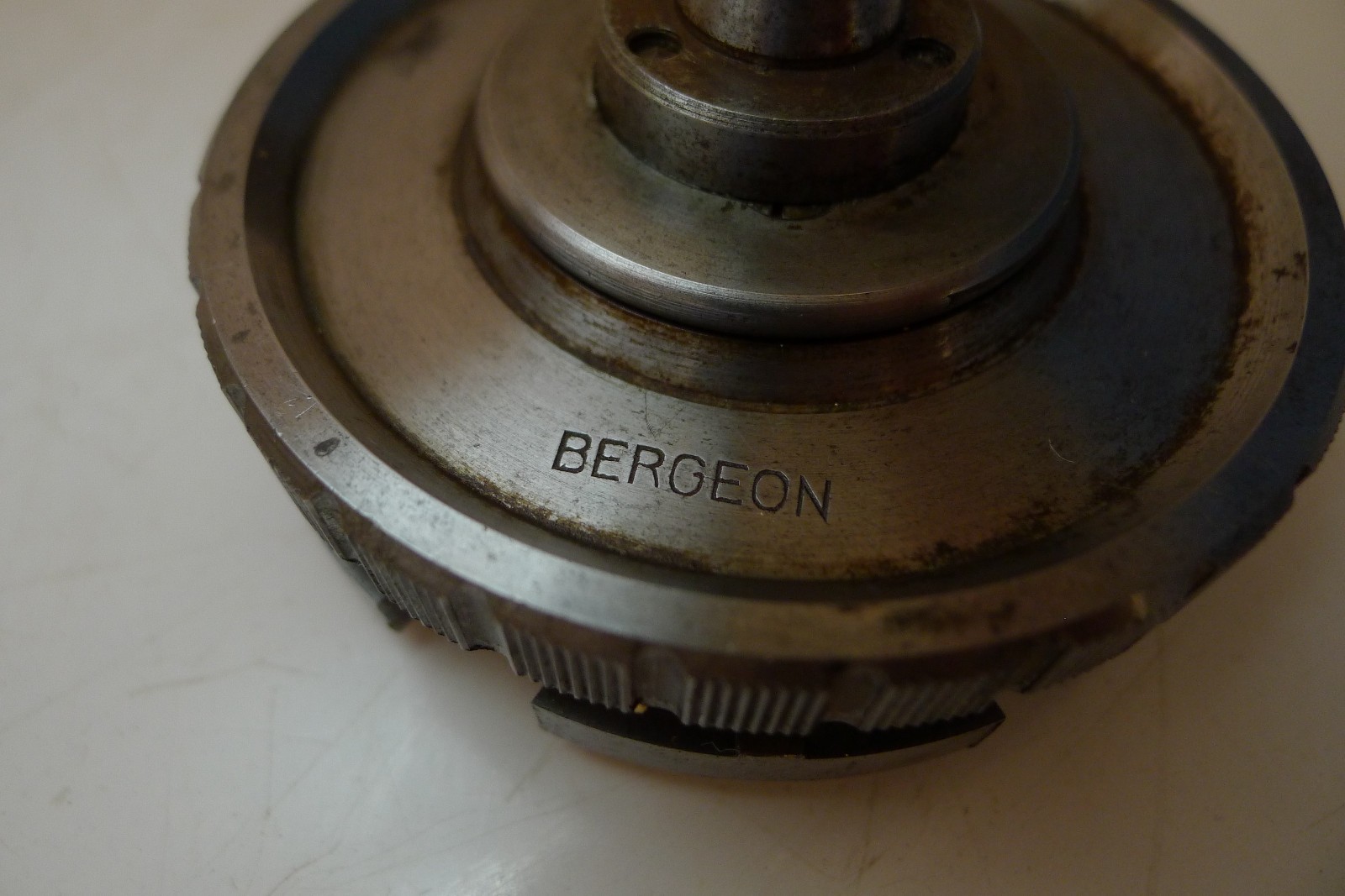 BERGEON 50 Lathe 6 JAW Watchmakers Universal Bezel Scroll Chuck 1766 8mm Collet