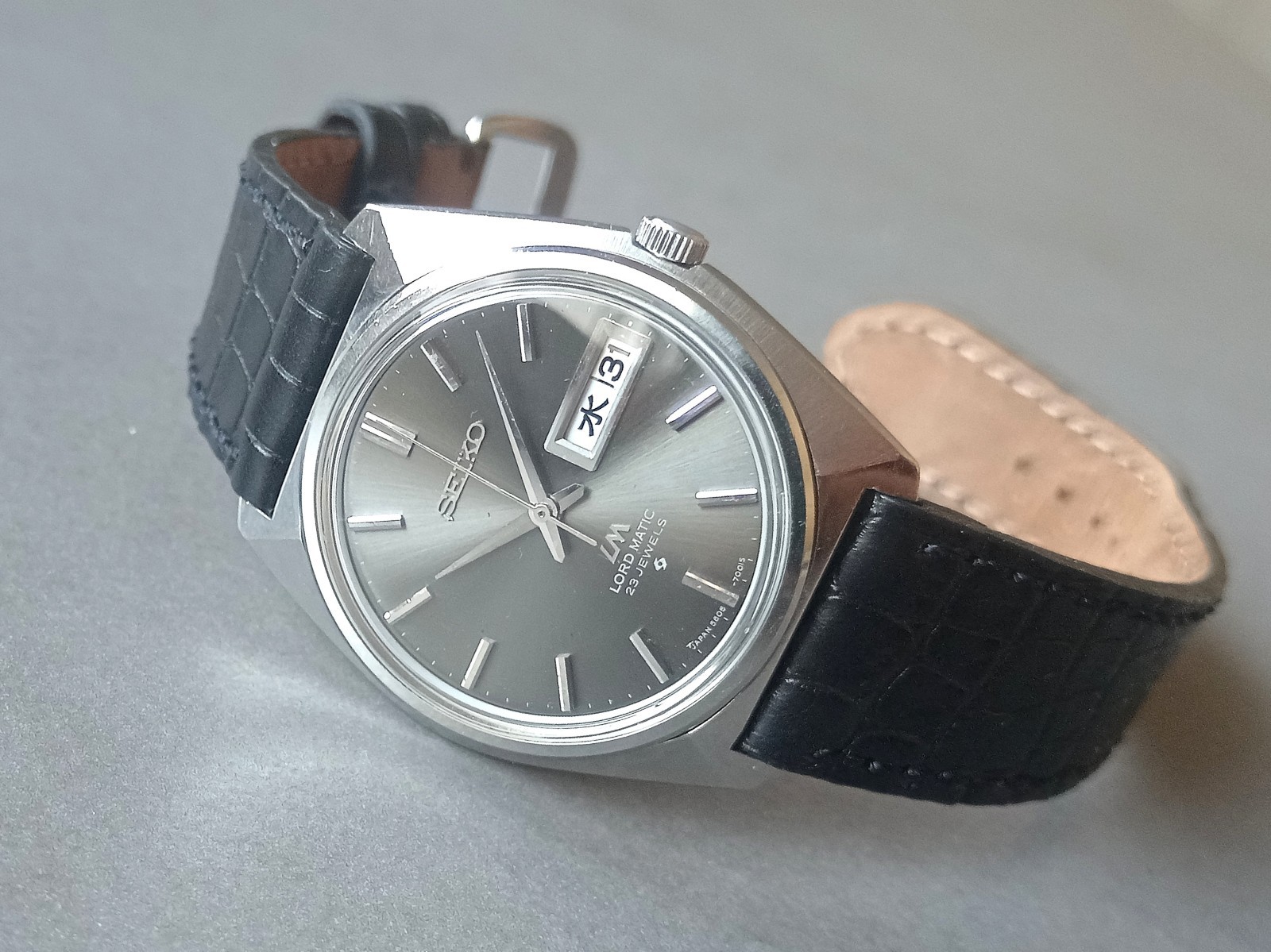 Vintage 1969 Seiko Lord Matic 5606-7000 Sun Grey Dial