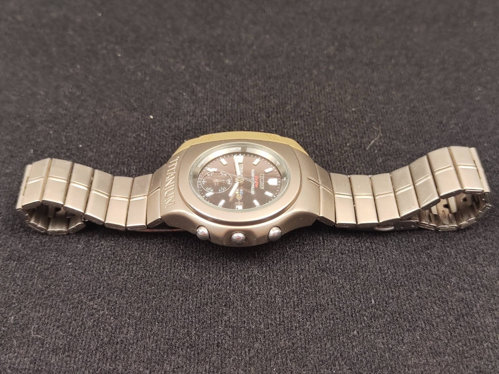 Citizen Eco-Drive 9415-H02004 TA Vintage Titanium Radio-Controlled Men’s Watch