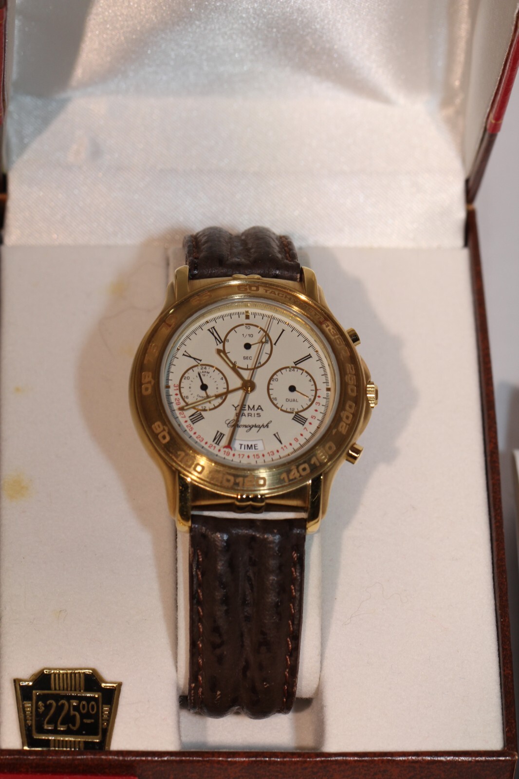 YEMA Paris Gold bezel white dial watch MODEL: Y211fe028