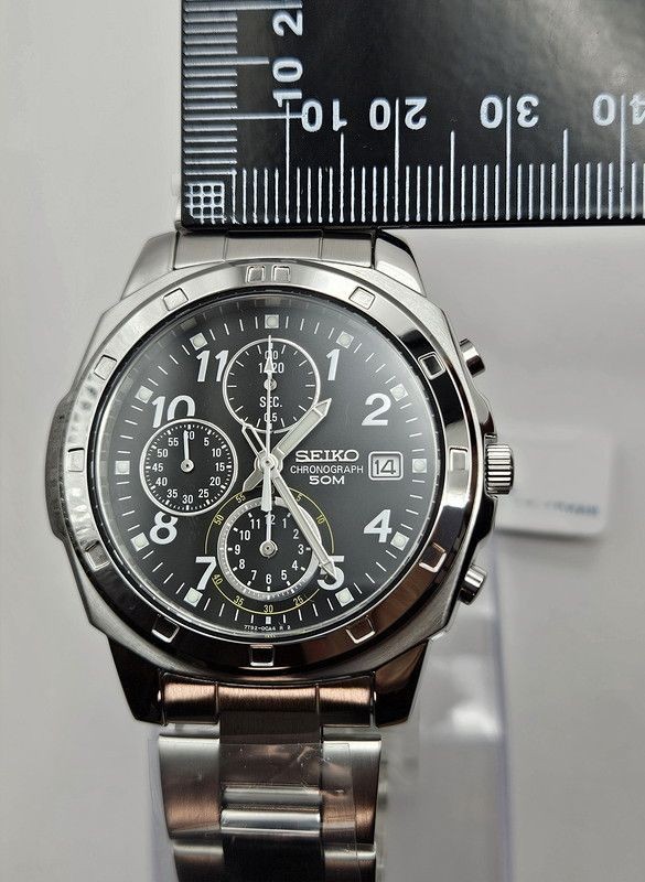 Watch SEIKO Quartz 1 20 Second Chronograph 50M Men’s SND195P1