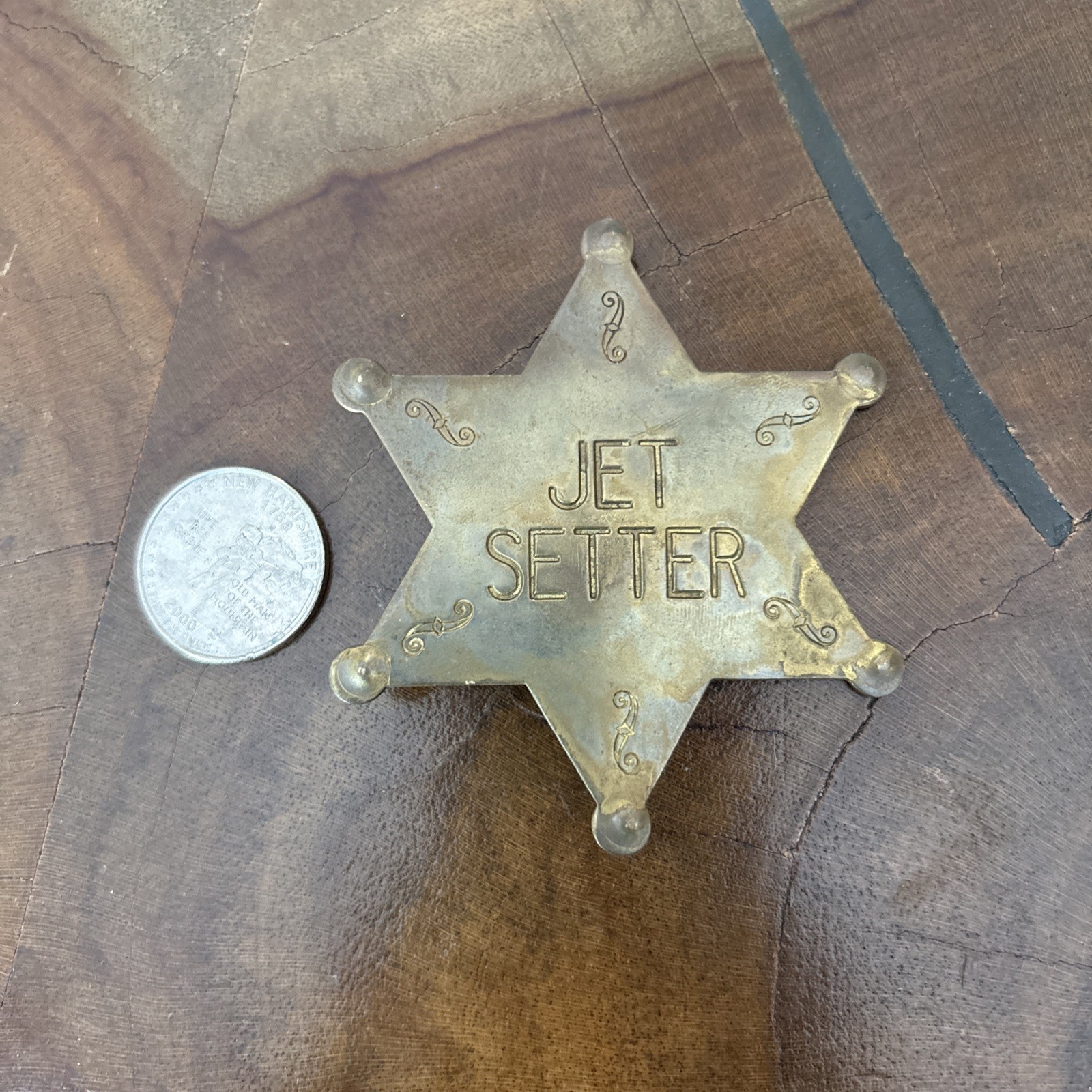 1970s Lowell Sigmund Brass Star Jet Setter Pin Designer