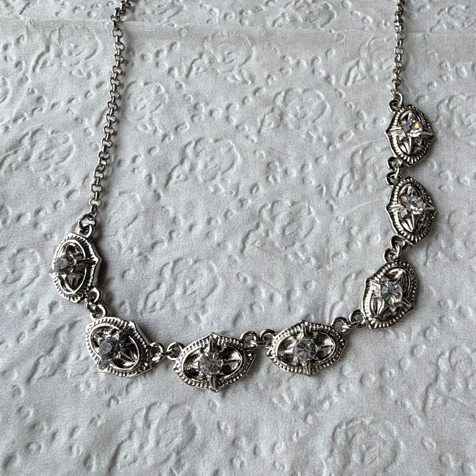 Macy’s 2028 Brand Silvertone White Crystal Oval Necklace 16 in NWT