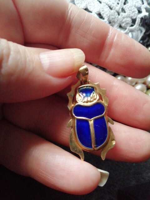 Egyptian Scarab Beetle Pendant Gold 750 18K Gold 5.6 Grams Charm No 585