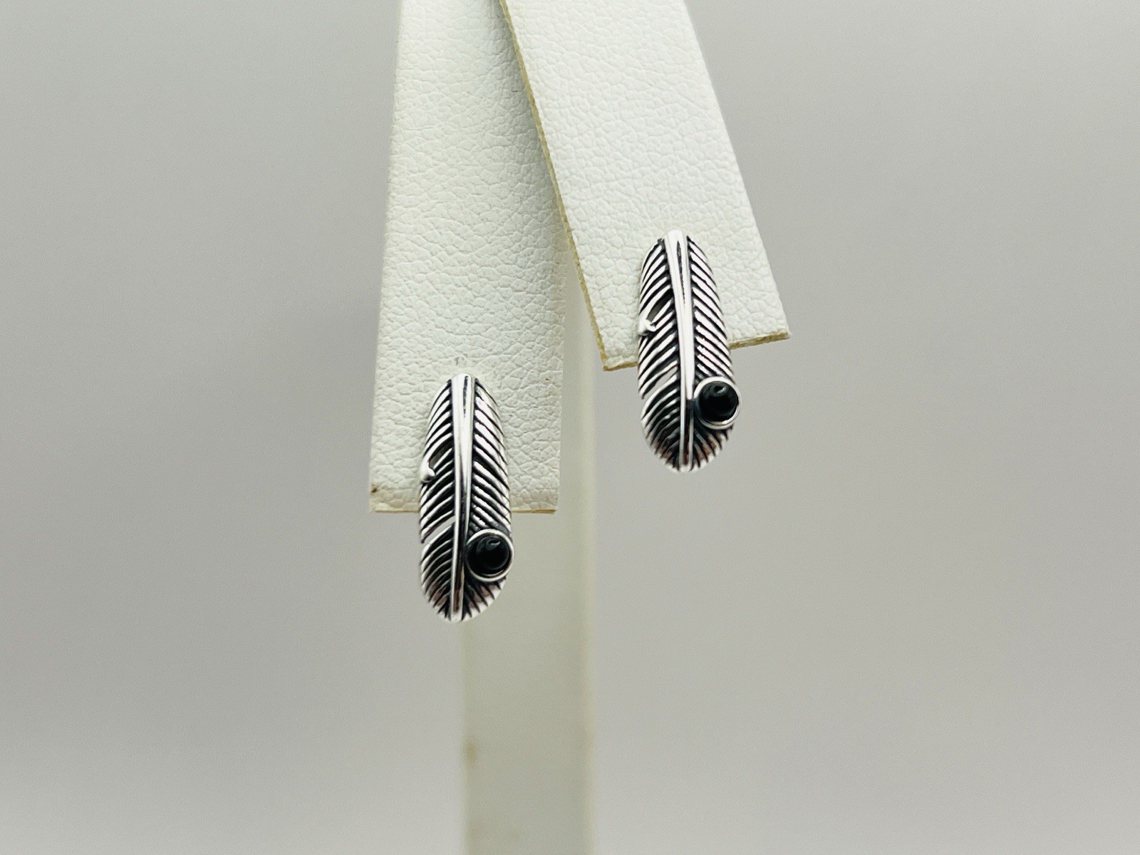 Sterling Silver 14.7mm Onyx Feather Stud Earrings