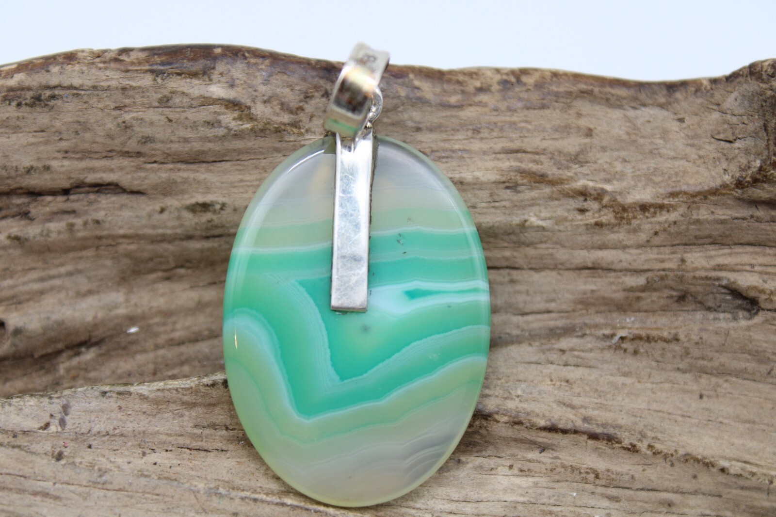 OVAL MALACHITE STONE PENDANT STERLING LEAVES & OPAL STONE INLAY 24.8×39.7mm (KN)