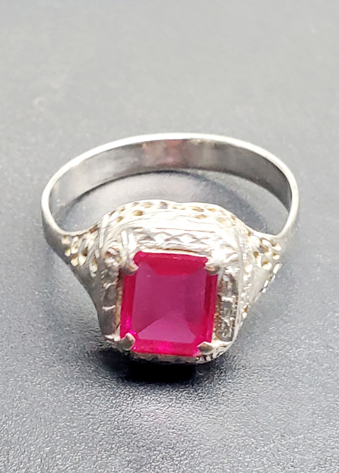 Antique Art Deco 14K White Gold Ruby Ring Victorian Size 7.75 | 2.29g