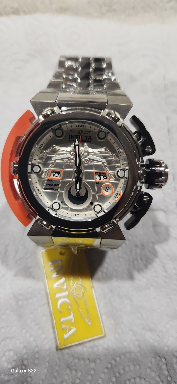 Invicta STAR WARS X WING FIGHTER JET 26718 Chronograph Bracelet #959/1977