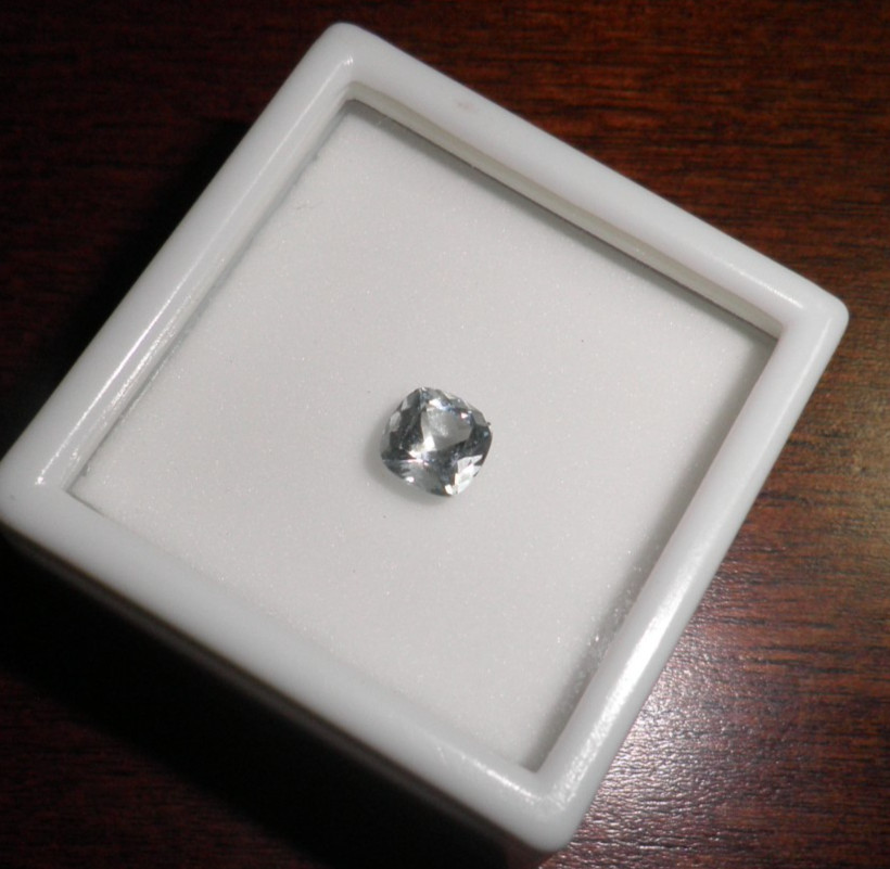 Earth mined Natural Unheated AQUA Loose 0.75ct 6x6mm Cushion *sealed* A6669