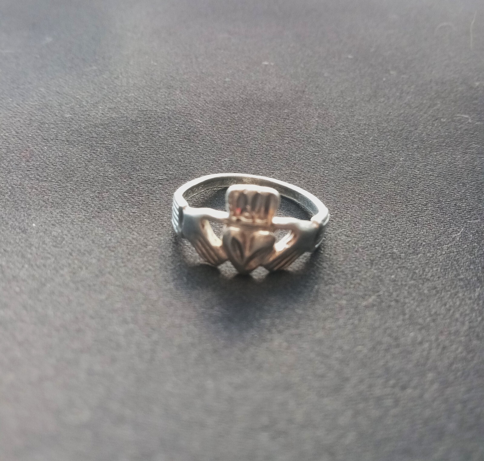 Sterling Silver Stamped 925 Claddagh Ring Size 6
