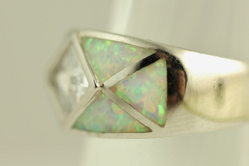 NEW Sterling Silver FIRE OPAL & CZ RING BRILLIANT -SZ(7) 9.6 GR S6640