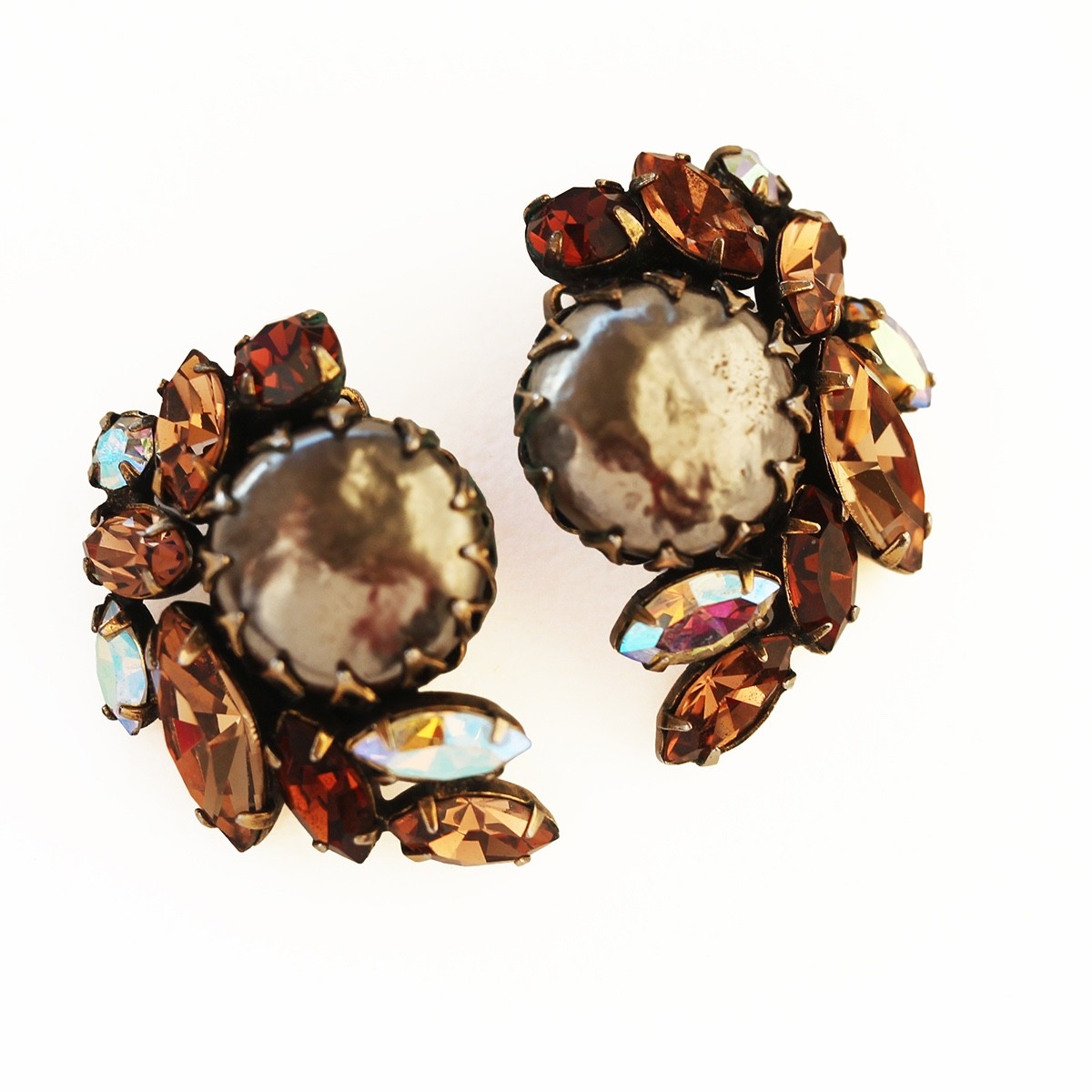 Unsigned Regency-Style Topaz Rhinestone & Faux Pearl Cluster Clip Earrings