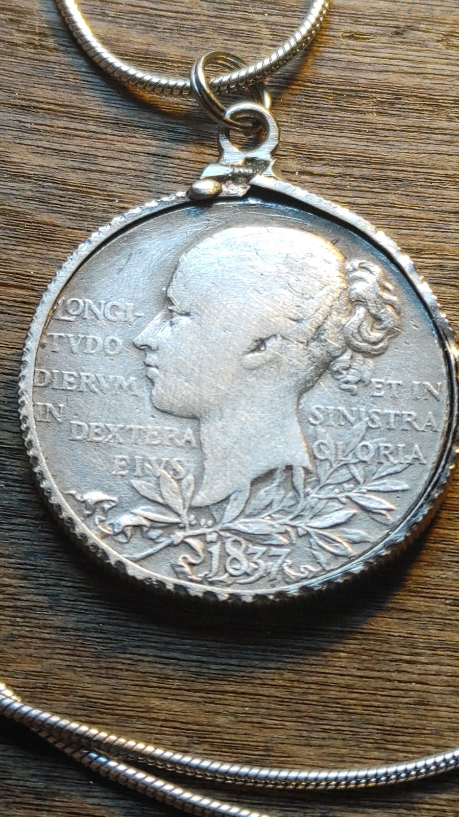 1837-1887 Queen Victoria English Silver Jubilee Pendant 28″ Sterling Snake Chain