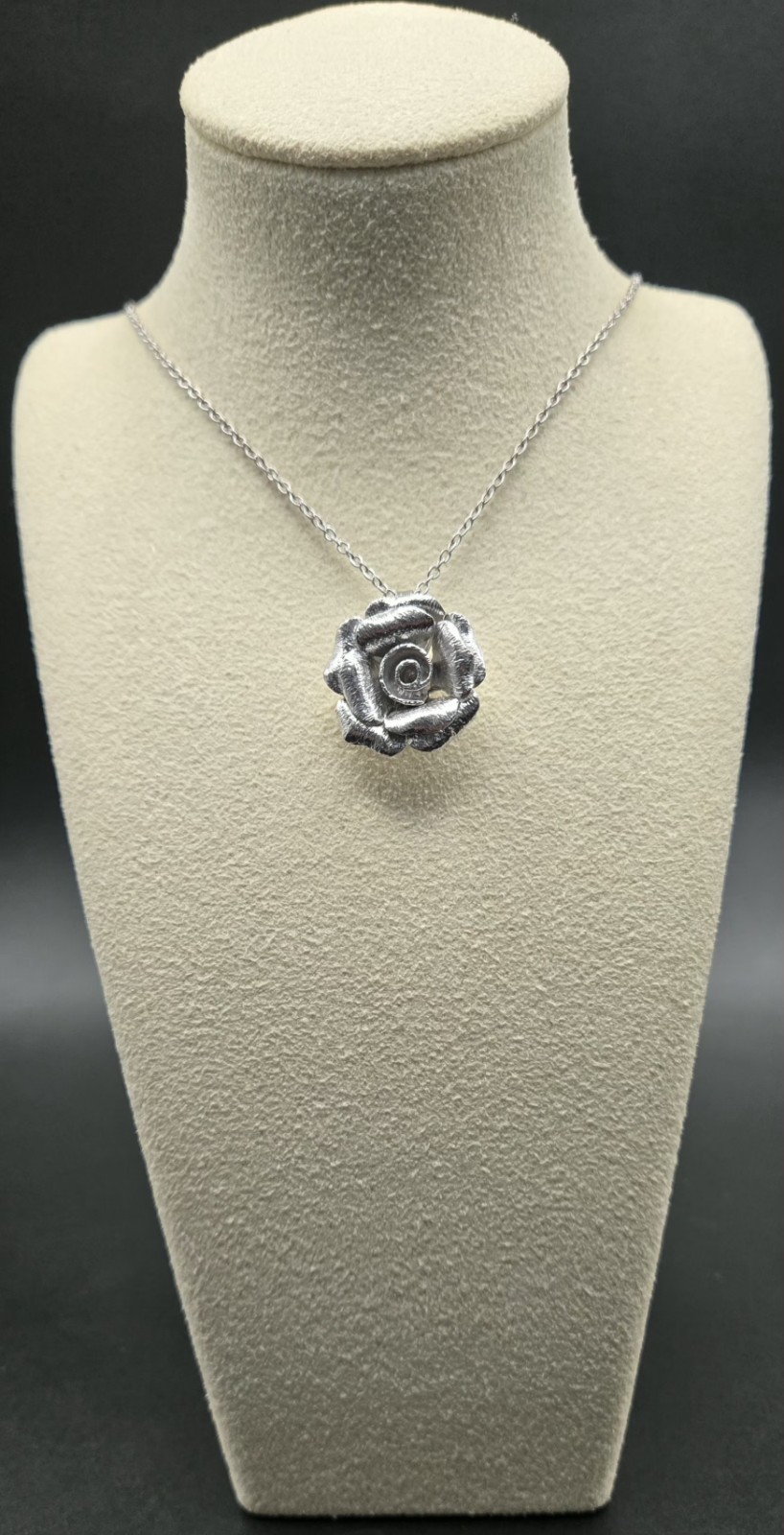 TGGC 925 Sterling Silver Rose Flower Pendant Necklace Made In Jaipur India