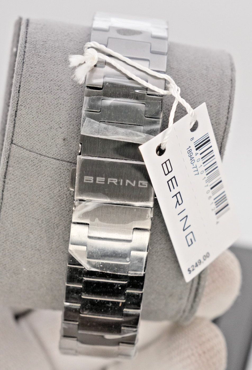 Bering 18940-777 Classic Sport Mens Watch 40mm 10ATM