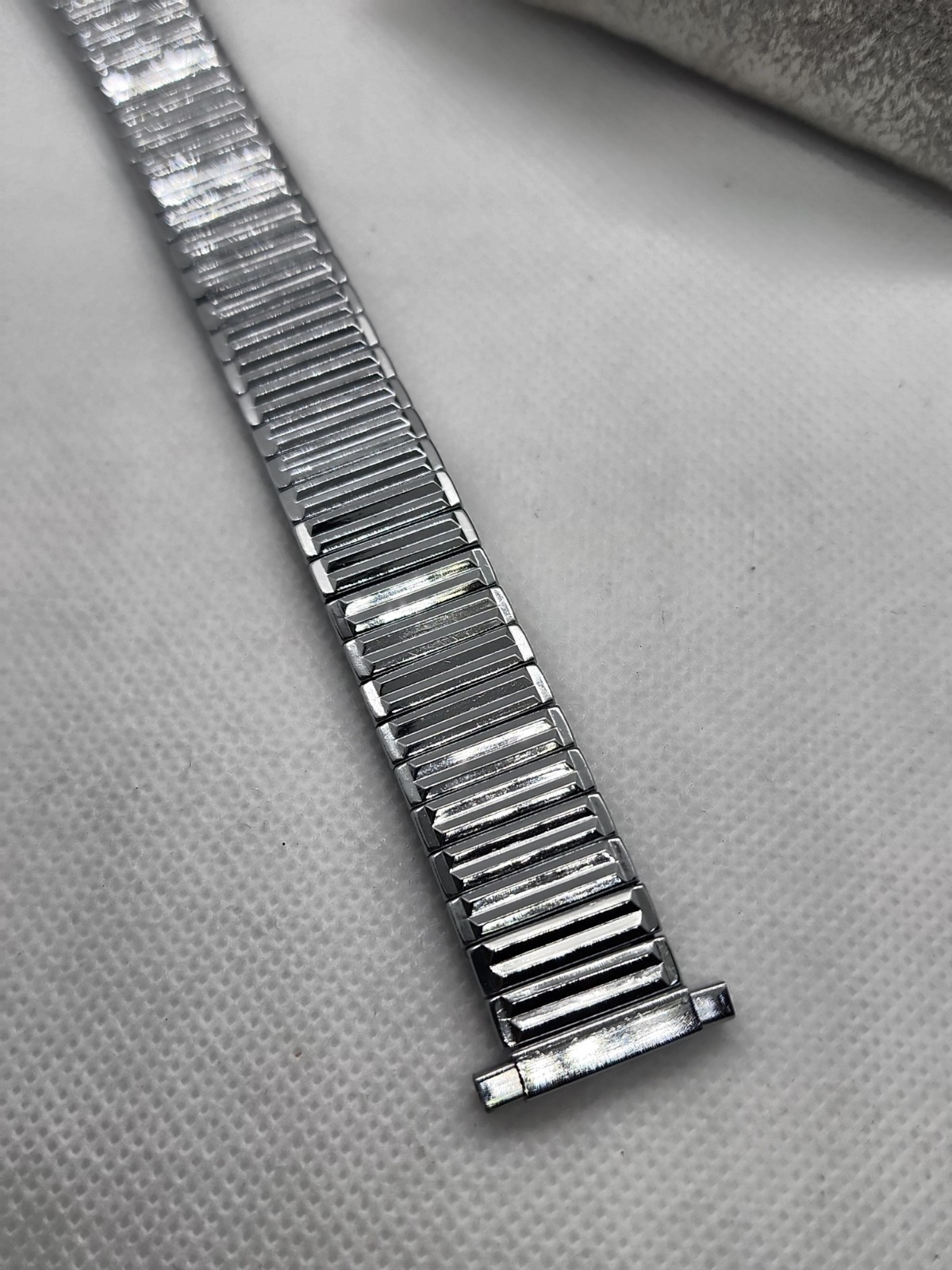 Vintage NOS Brite 17-21mm Adj End Base Metal Top Cap Expansion Watch Band