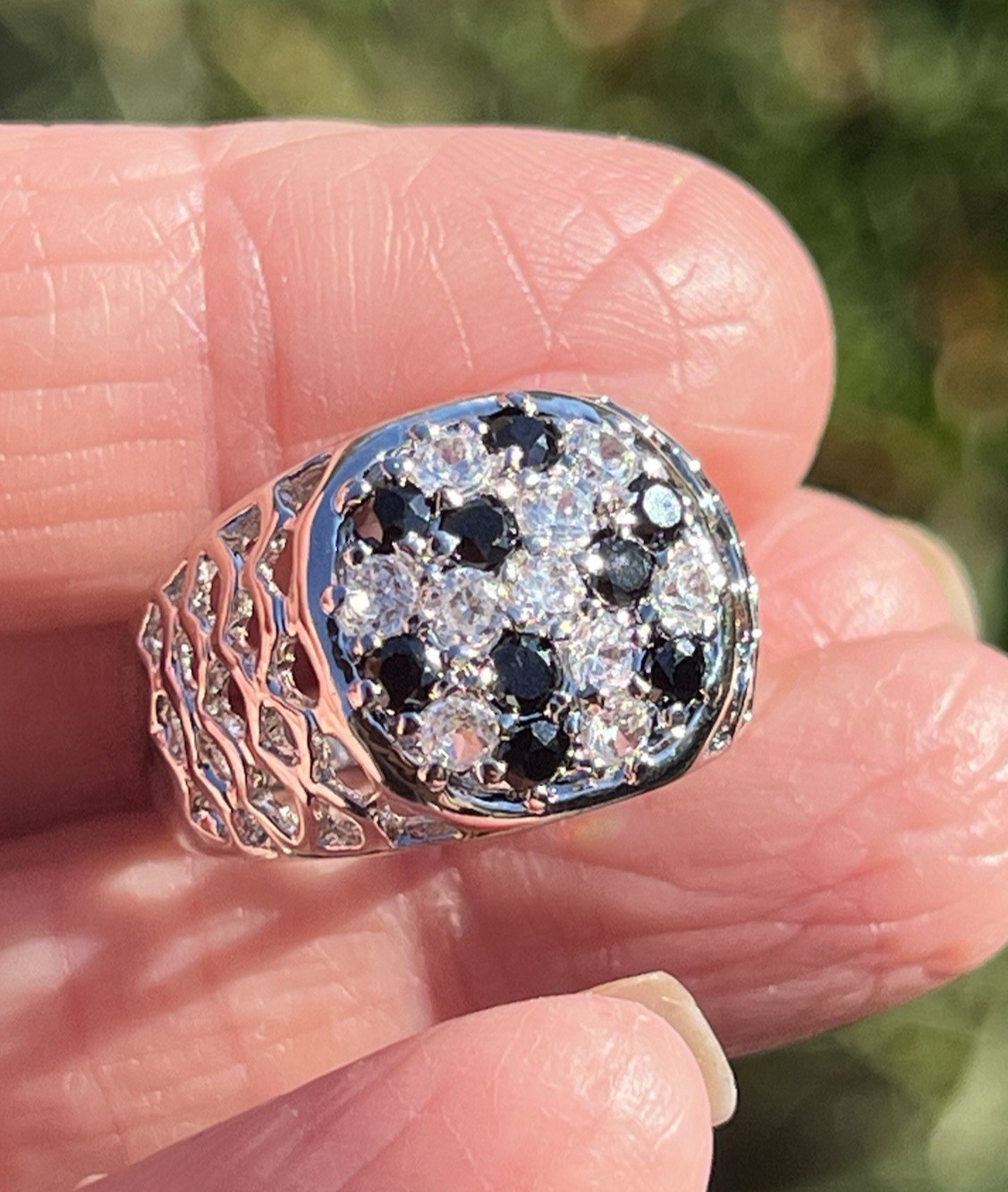 Sterling Silver 925 Clear & Black Crystal Wide Cut out Ring Size 8