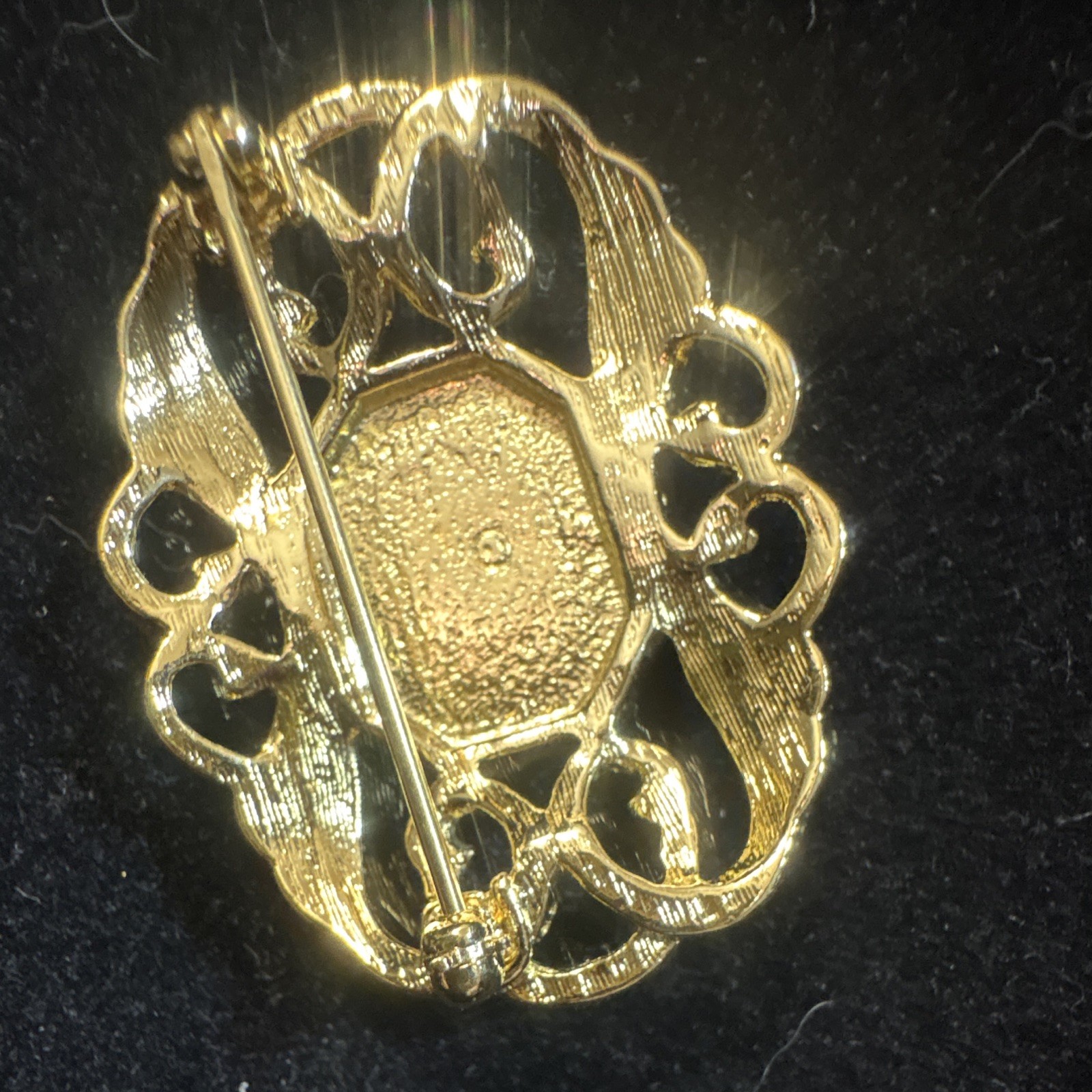 Gold Tone Filigree Oval Brooch Pin, Pink Octagon Glass Stone, Bezel Set