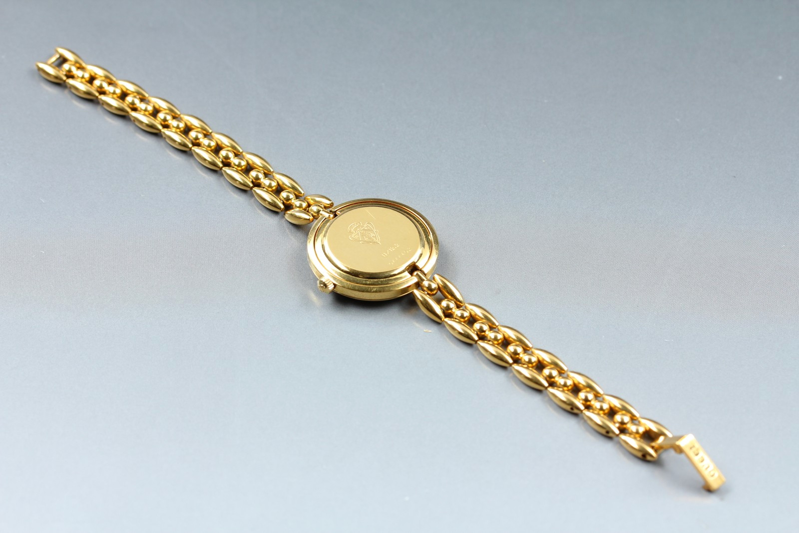 [Near MINT] GUCCI Change Bezel 11/12.2 26mm Gold Quartz Women’s Watch From Japan