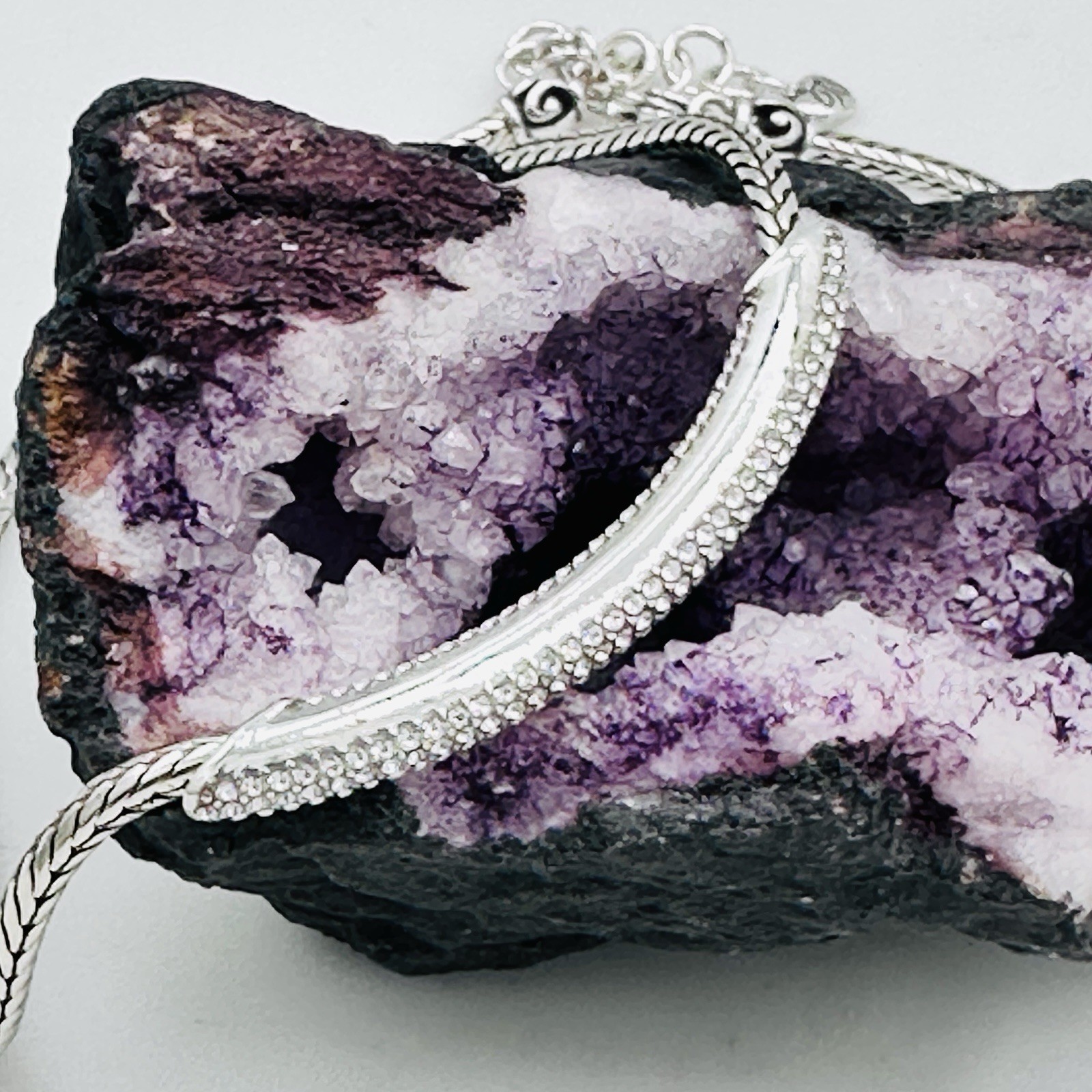 Brighton Meridian Blaze Collar Necklace JL3992 Swarovski Crystal Silver 16-18”