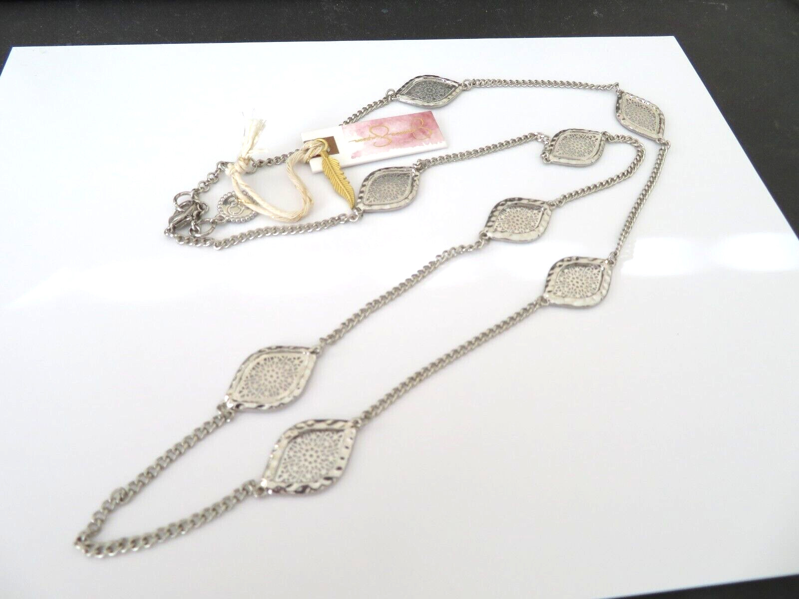 JESSICA SIMPSON SILVER NECKLACE 34″