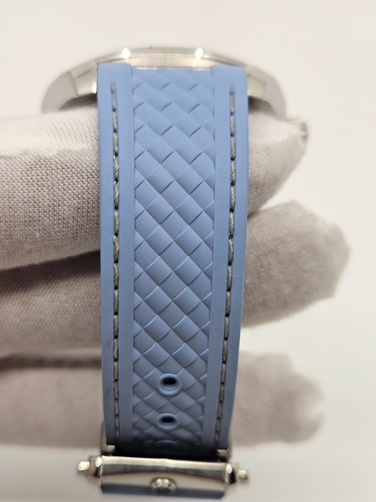 2023 OMEGA Seamaster Aqua Terra 150M 220.12.41.21.03.008 Summer Blue
