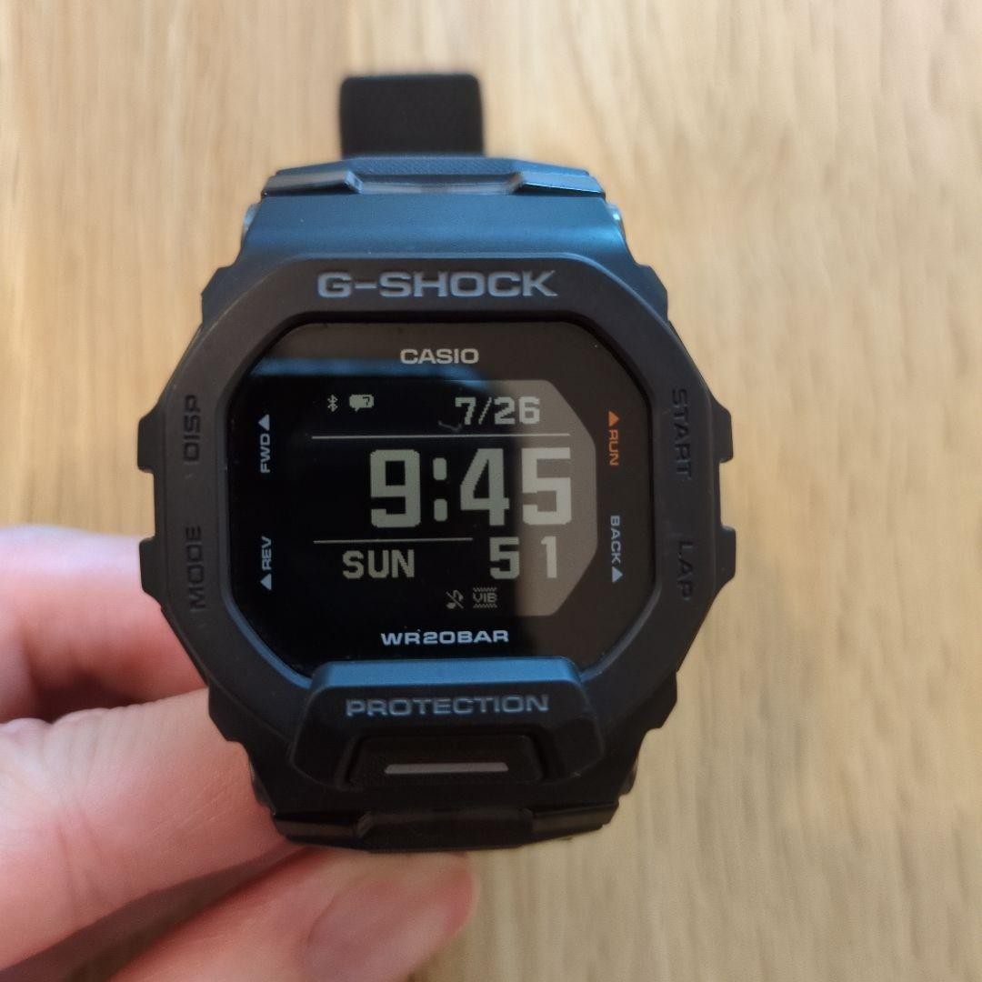 A Striking, No-Scratches, Good G-SHOCK GBD-200-1DR Black.