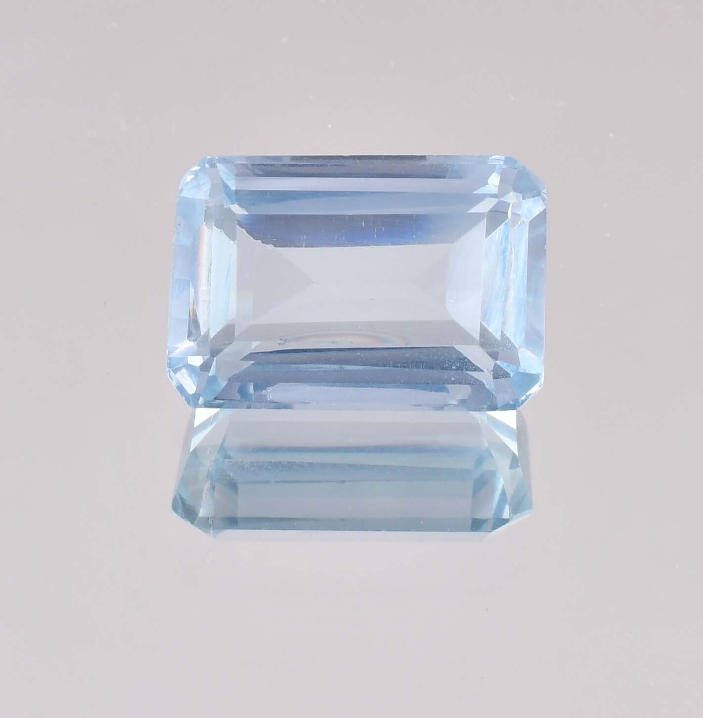 17 x 11 mm 100% Natural Sky Blue Aquamarine 17.40 Ct Loose Gemstone GITcertified
