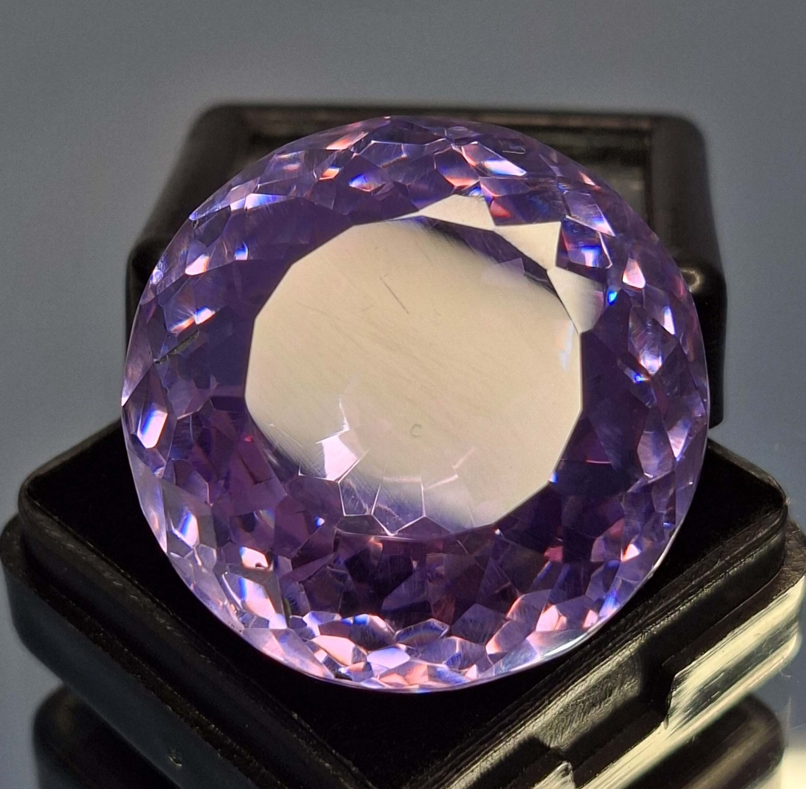 Natural Purple Zircon Round Cut 158-160 Ct Certified Loose Gemstone RK859