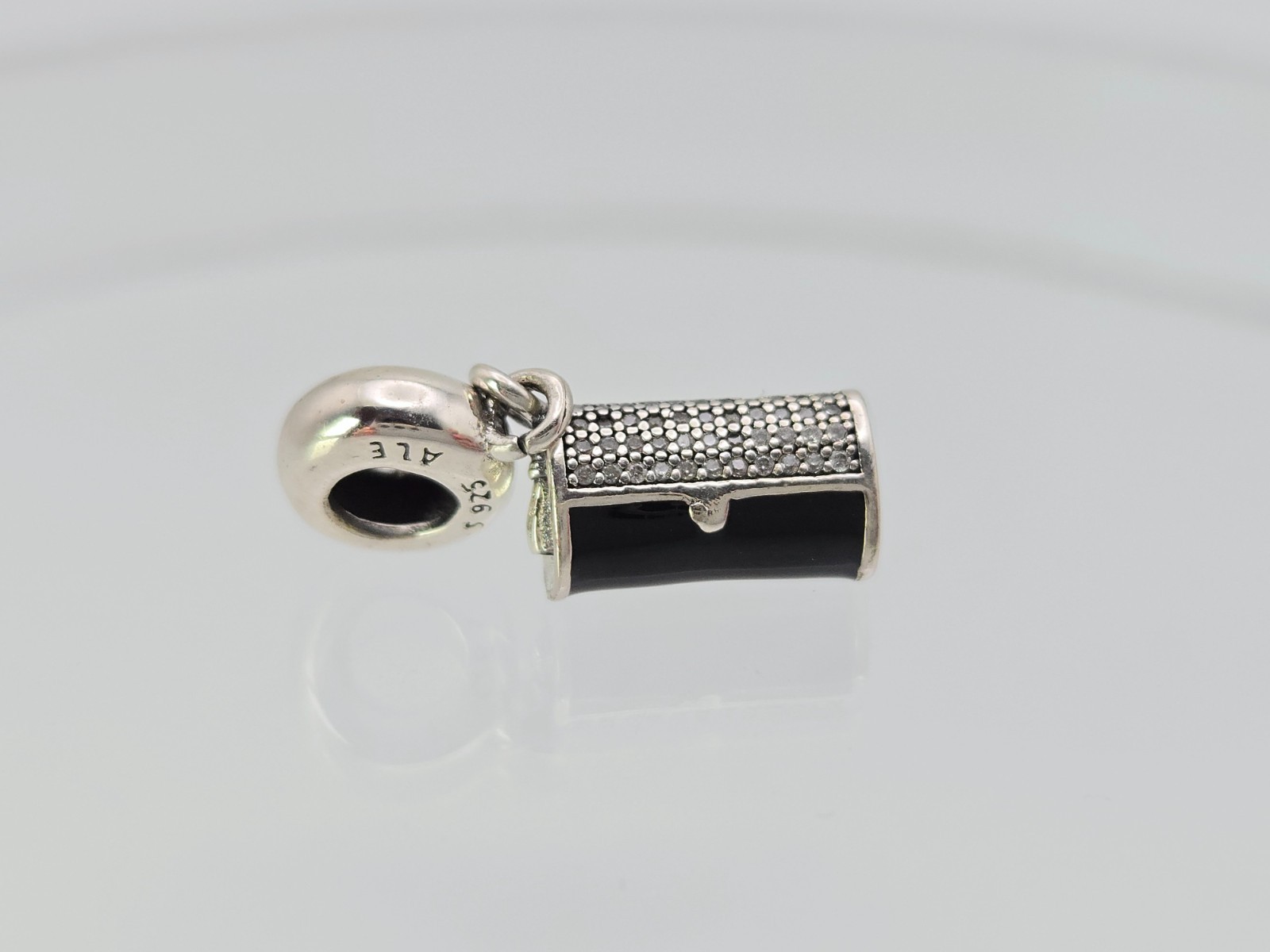 Authentic Pandora Silver purse Clutch Bag dangle Charm
