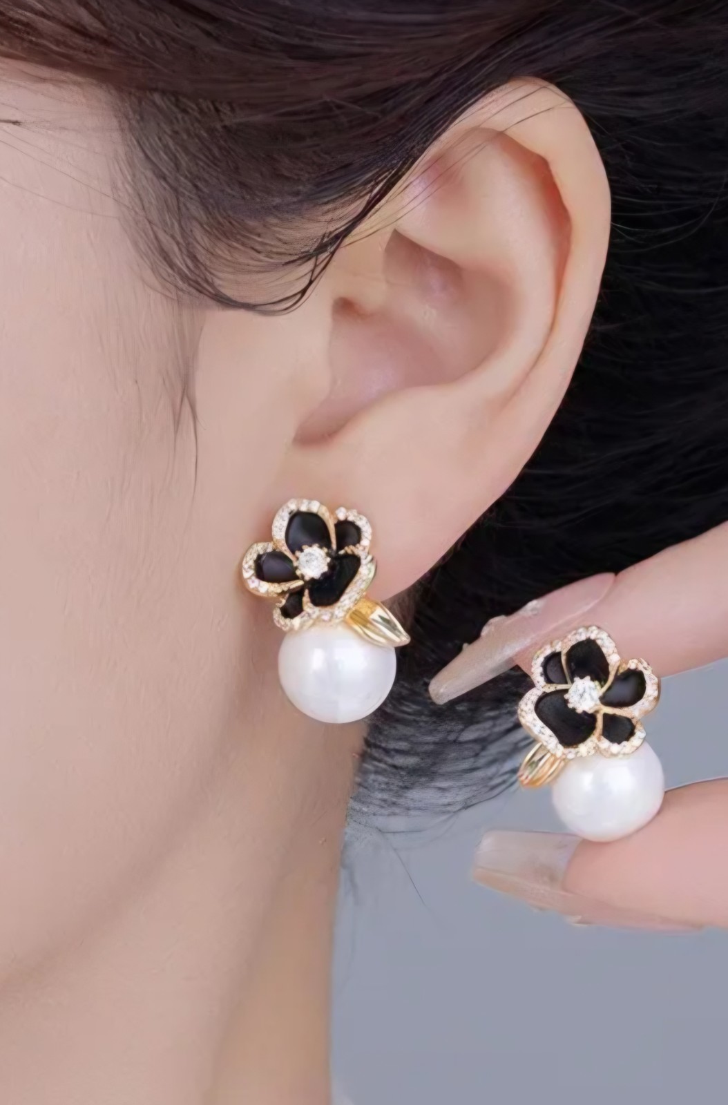 Gold Tone Black Flower Enamel Stud Drop Earrings White Pearl Crystal Accent